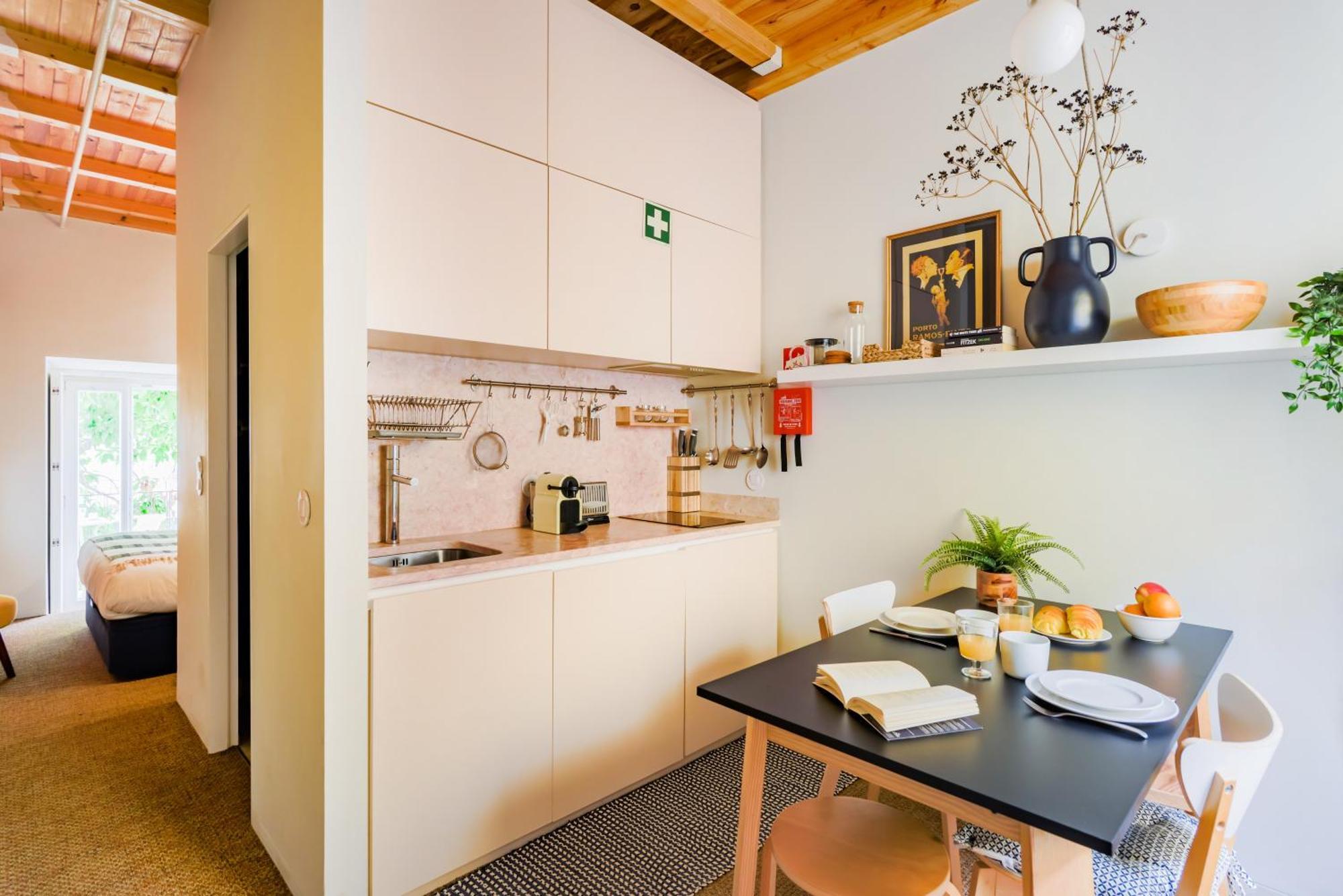 Апартаменты Casa Da Graca Lisbon Hideout Номер фото