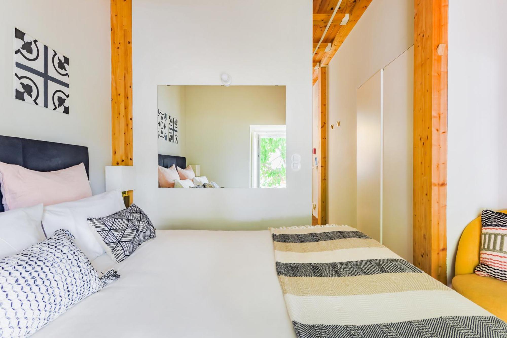 Апартаменты Casa Da Graca Lisbon Hideout Номер фото